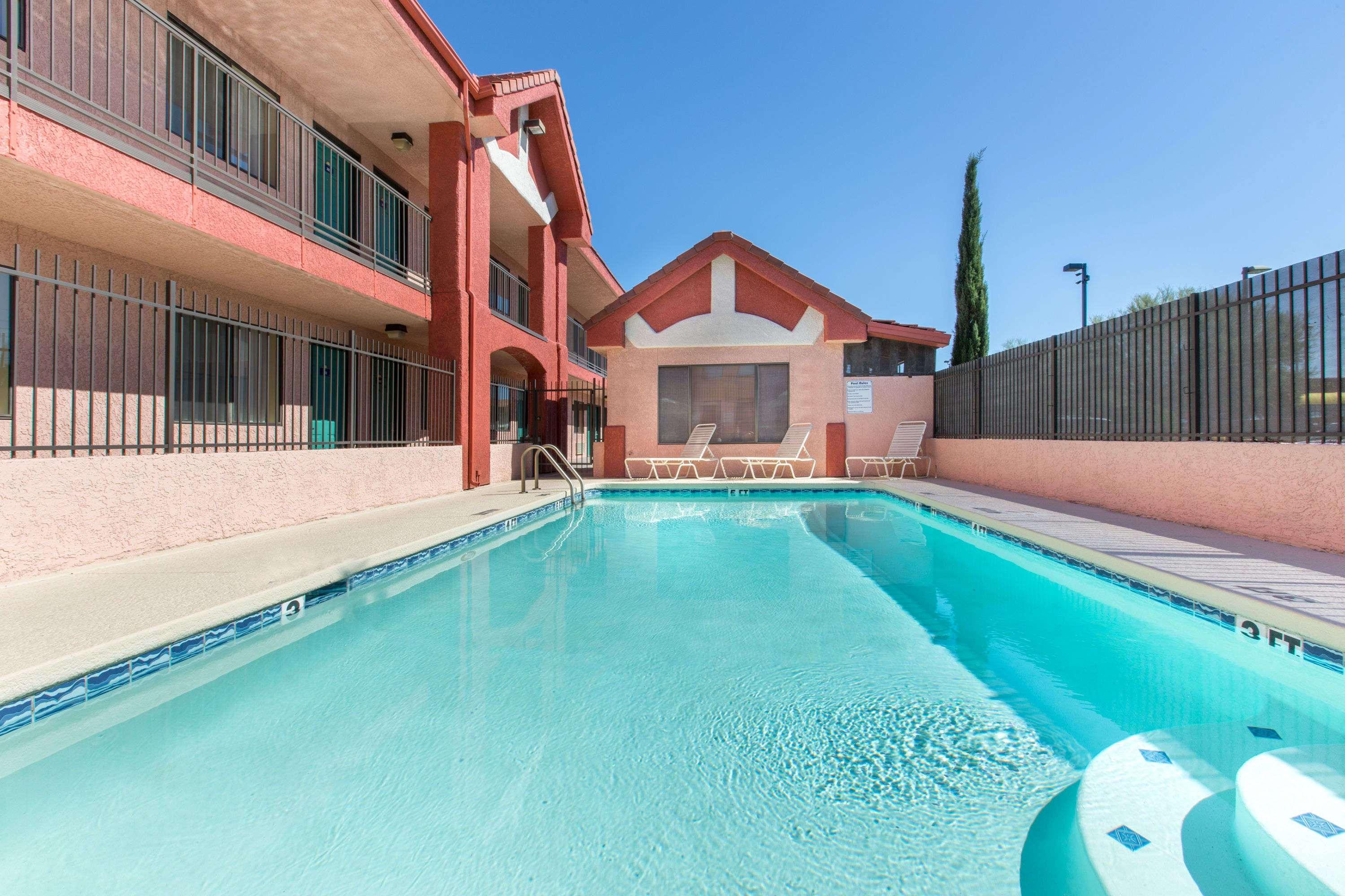 Days Inn By Wyndham Tucson Airport Exterior foto