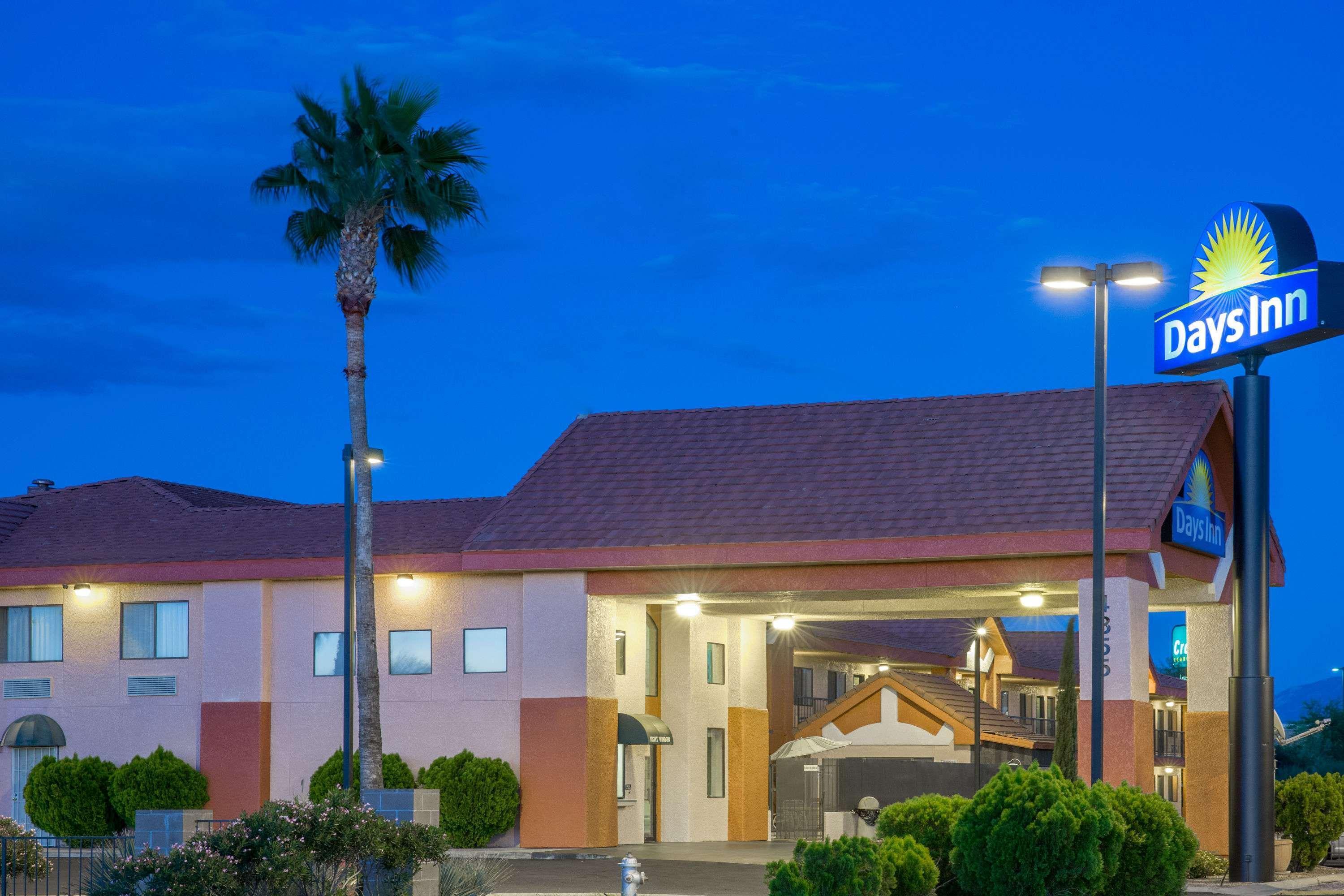Days Inn By Wyndham Tucson Airport Exterior foto