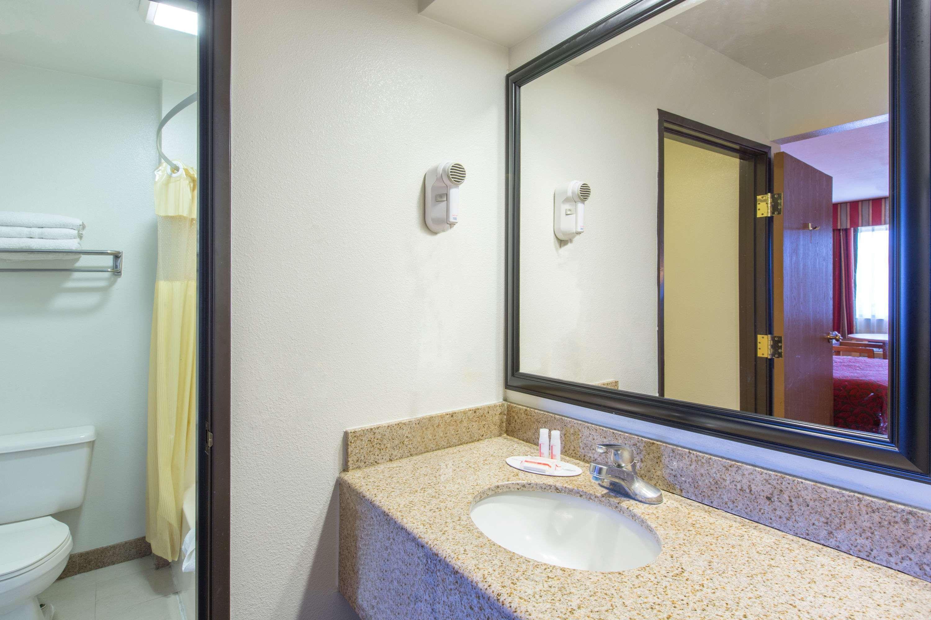 Days Inn By Wyndham Tucson Airport Exterior foto